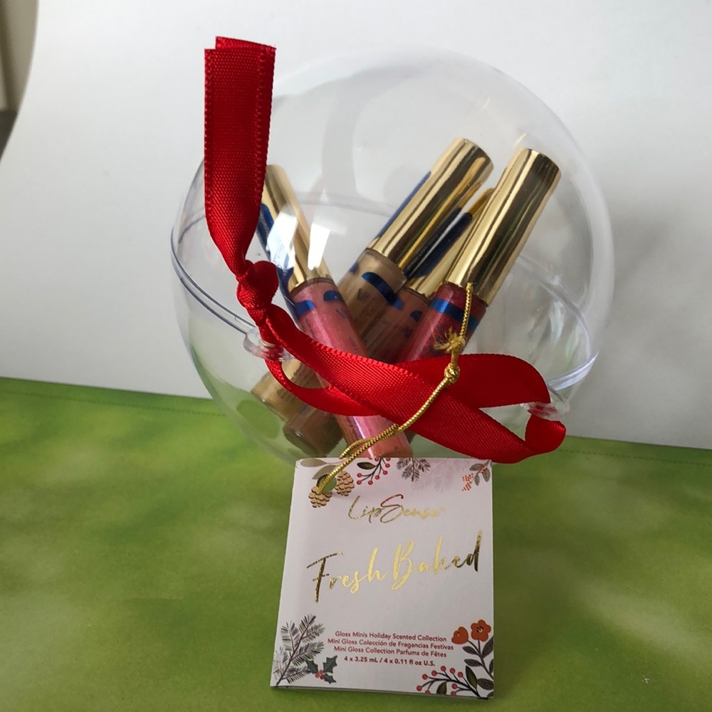 Senegence Christmas ornament 4 lipgloss